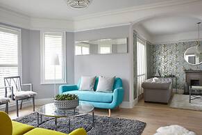 Gothic Cottage Hot Tub Fire Pit Pizza Oven Gas Bbq