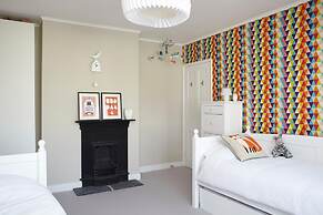 Gothic Cottage Hot Tub Fire Pit Pizza Oven Gas Bbq