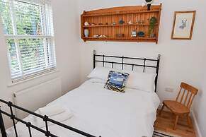 Queens Mews a Coastal Holiday Home