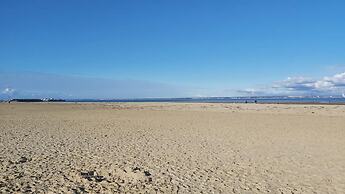 Queens Mews a Coastal Holiday Home