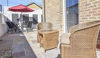 Seaside Cottage in Ryde