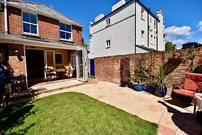 Anchor Down Close to the Beach Cafes and Restaurants