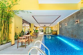 Chillax Old Town Villa