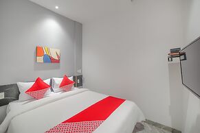 Capital O 90447 Kardopa Hotel Megapark