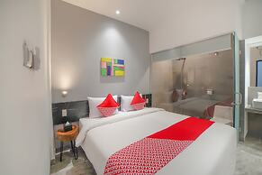 Capital O 90447 Kardopa Hotel Megapark