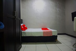 Capital O 3952 Hotel C 18 Cibaduyut