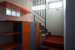 Capital O 3952 Hotel C 18 Cibaduyut