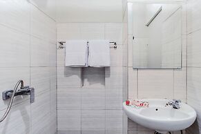 OYO 168 K-15 Residence