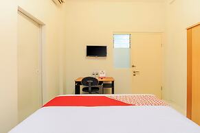 OYO 168 K-15 Residence