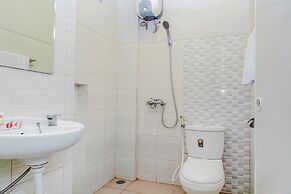 OYO 168 K-15 Residence