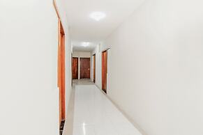 OYO 168 K-15 Residence