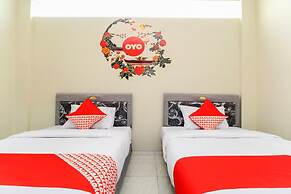 OYO 168 K-15 Residence