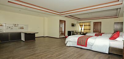 MeroStay 128 AI Hotel