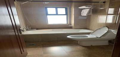 MeroStay 128 AI Hotel