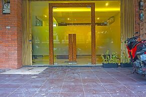 Super OYO 92271 Orienchi 3