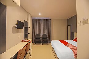 Super OYO Capital O 92096 Kuala Ulee Lheue Residence Syariah