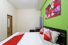 OYO 90193 D'waru Homestay Syariah