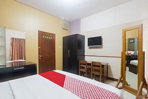 OYO 90193 D'waru Homestay Syariah