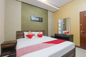 OYO 90193 D'waru Homestay Syariah