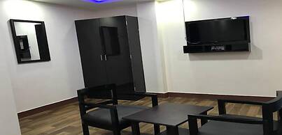 MeroStay  140 Hotel Paradise