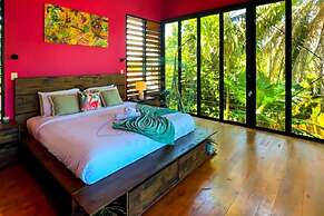 ZENHOUSE NIGHTCLIFF - 6BR Tropical Oasis