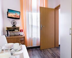 Treasure Home Apartment 1050