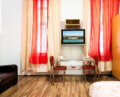 Treasure Home Apartment 1050