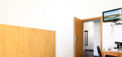 Treasure Home Apartment 1050