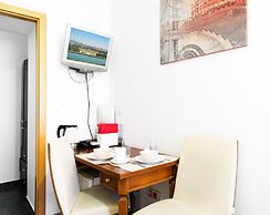 Treasure Home Apartment 1050