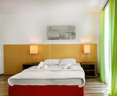 Treasure Home Apartment 1050