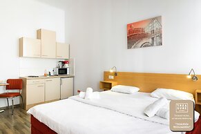 Treasure Home Apartment 1050