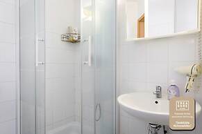 Treasure Home Apartment 1050