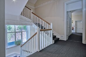 Pendine Manor - 9 Bedroom Manor House - Pendine