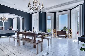 Pendine Manor - 9 Bedroom Manor House - Pendine