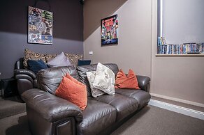 Pendine Manor - 9 Bedroom Manor House - Pendine