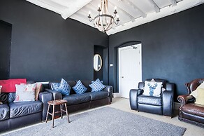 Pendine Manor - 9 Bedroom Manor House - Pendine