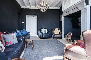 Pendine Manor - 9 Bedroom Manor House - Pendine