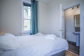 Pendine Manor - 9 Bedroom Manor House - Pendine