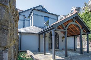 Pendine Manor - 9 Bedroom Manor House - Pendine