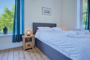 Pendine Manor - 9 Bedroom Manor House - Pendine