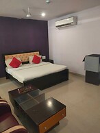 iROOMZ Hotel Diamond Park