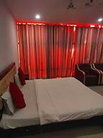 iROOMZ Hotel Diamond Park