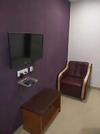 iROOMZ Hotel Diamond Park