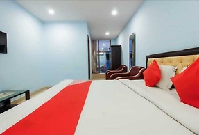 iROOMZ Hotel Diamond Park