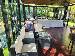 Baan Nern Khao Resort