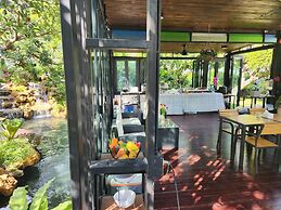 Baan Nern Khao Resort