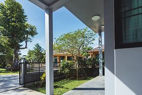 Baan Nern Khao Resort