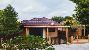 Baan Nern Khao Resort