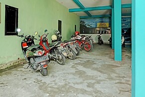 SPOT ON 92400 Dhaha Penginapan House Syariah