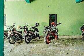 SPOT ON 92400 Dhaha Penginapan House Syariah